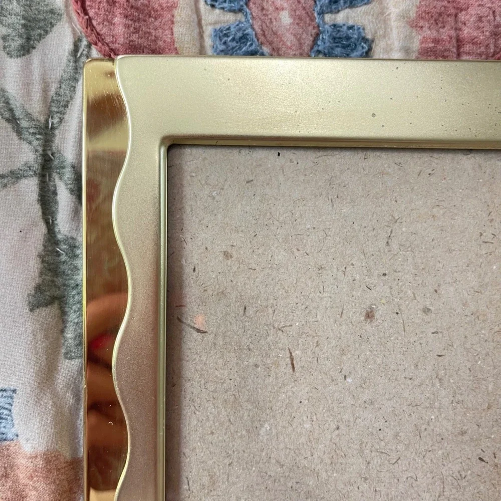 Vtg gold art nouveau regency 3.5x5.5 Picture Frame‎ Ornate wave Geomeric brass